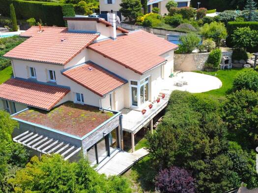 Maison à vendre 439 000 € 6 pièces 3 chambres 212 m² 1 029 m² de terrain Peripherie Saint-Genest-Lerpt 42530