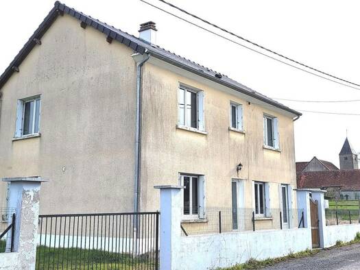 Maison à vendre 79 000 € 6 pièces 5 chambres 135 m² 800 m² de terrain Saint-Seine 58250