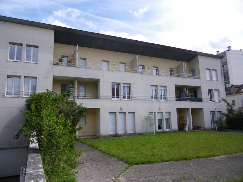 Maison à louer, 34m², SAINT MAUR DES FOSSES