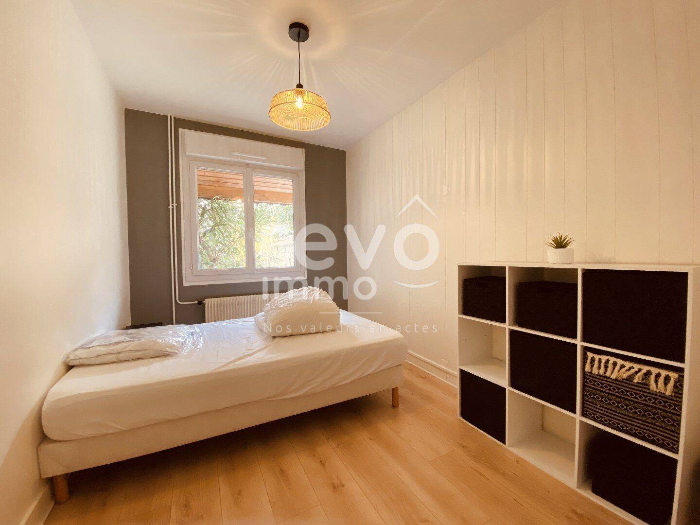 Maison de plain-pied meublée, proche centre-ville — 5