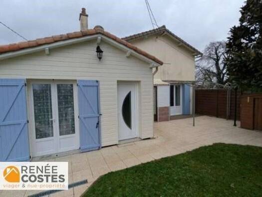 Maison en viager libre Bouquet 76 150 € 5 pièces 3 chambres 126 m² 3 865 m² de terrain Saint-Pierre-d'Exideuil 86400