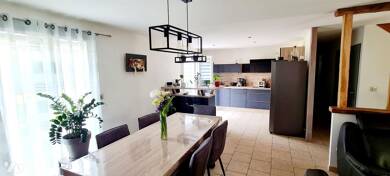 Maison à vendre 384 000 € 6 pièces 5 chambres 133 m² 1 176 m² de terrain Marolles sur Seine 77130
