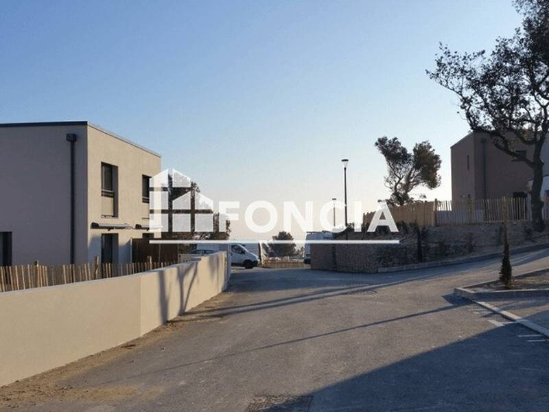 Maison à louer, 65m², VILLENEUVE LES AVIGNON