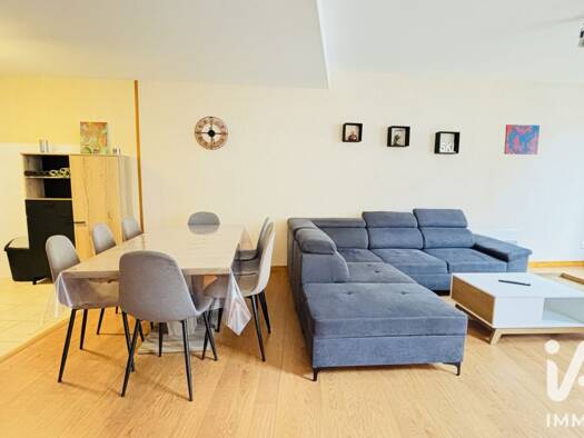 Appartement à vendre 185 000 € 3 pièces 2 chambres 77 m² Étage 2/4 Ax-les-Thermes 09110