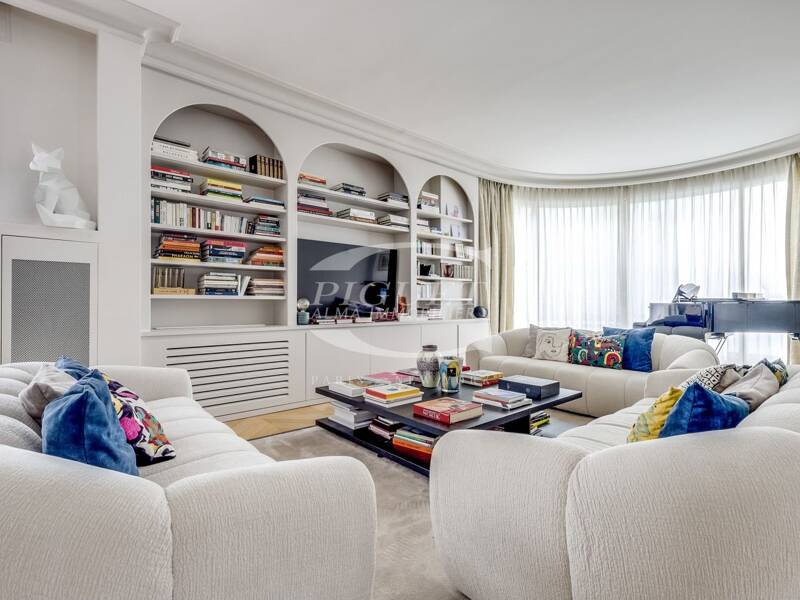 Maison à louer, 250m², PARIS 16E