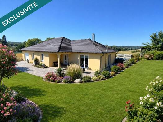 Maison de plain-pied à vendre 299 000 € 5 pièces 4 chambres 150 m² 825 m² de terrain Mégange 57220