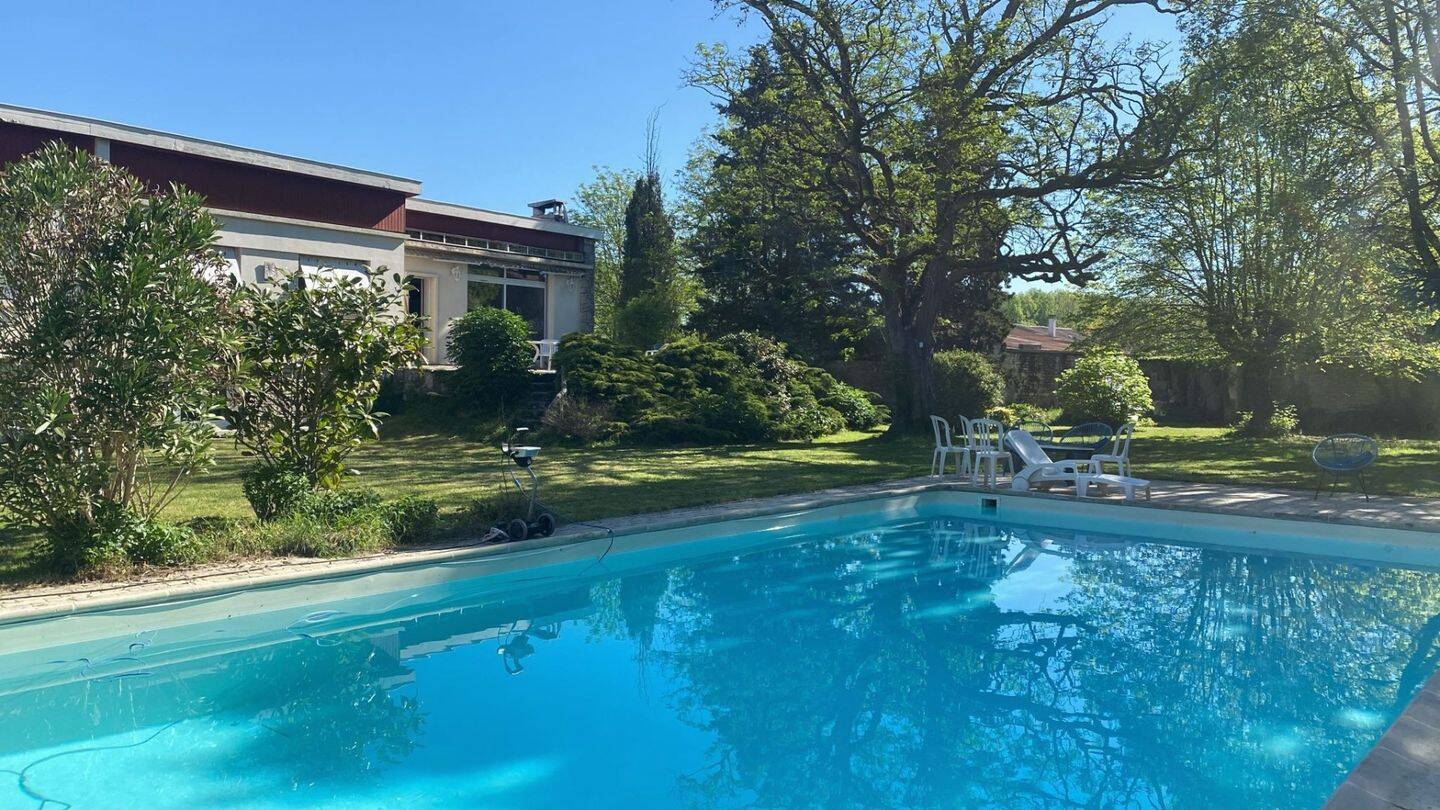 Maison à vendre, 202m², MAGNE