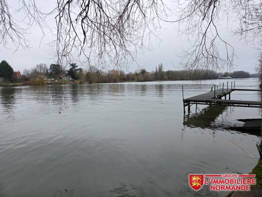 Maison à vendre 445 000 € 6 pièces 3 chambres 100 m² 978 m² de terrain Saint-Pierre-du-Vauvray 27430