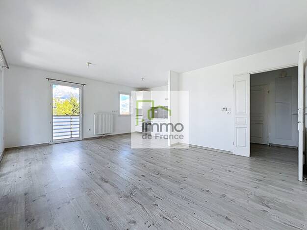 Appartement à vendre 228 000 € 3 pièces 2 chambres 62 m² Étage 2/3 Voyettes-CRT-Aéroport Lesquin 59810