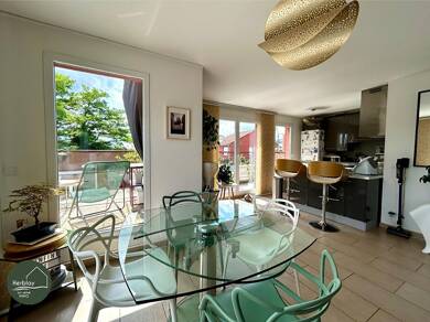 Appartement à vendre 299 000 € 4 pièces 3 chambres 82 m² 2 étages Les Courlains-Les Cailloux Gris Herblay sur Seine 95220