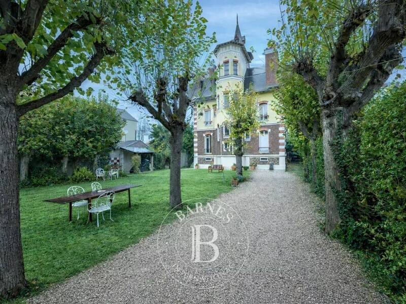 Maison à vendre, 350m², JOINVILLE LE PONT