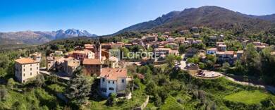 Terrain constructible à vendre 195 000 € 3 685 m² de terrain Ucciani 20133