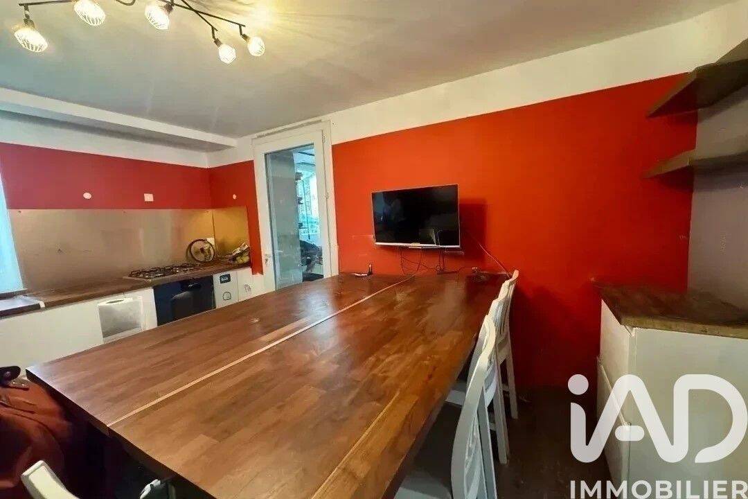 Maison à vendre, 145m², VILLEBOIS LAVALETTE