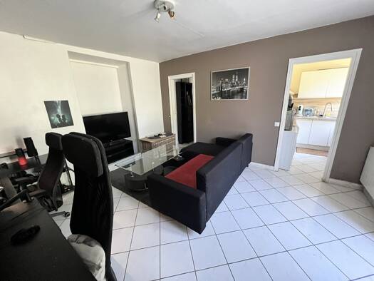 Appartement à vendre 123 000 € 2 pièces 1 chambre 36 m² RDC/1 Saint Cheron 91530