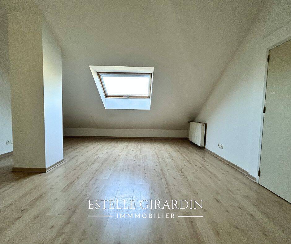 Maison 7 pièces — 12