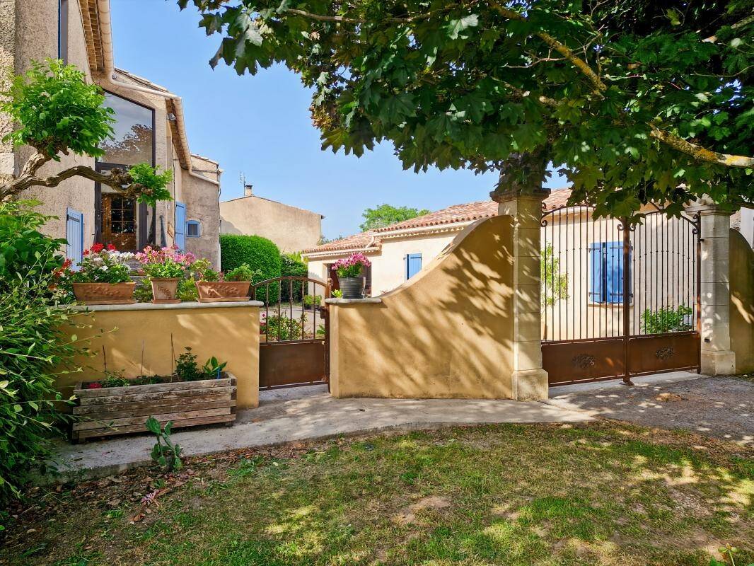 Maison à vendre, 390m², SIMIANE LA ROTONDE