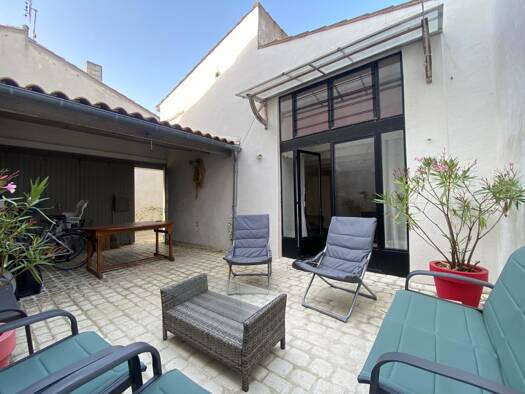 Maison à vendre 550 000 € 4 pièces 3 chambres 88 m² 96 m² de terrain Sainte-Marie-de-Ré 17740