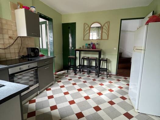 Maison à vendre 119 000 € 5 pièces 4 chambres 81 m² 266 m² de terrain Malitorne Saint-Doulchard 18230