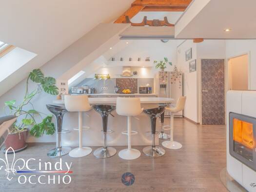 Appartement à vendre 199 000 € 3 pièces 2 chambres 77 m² Étage 2/2 Sud Ouest Guénange 57310