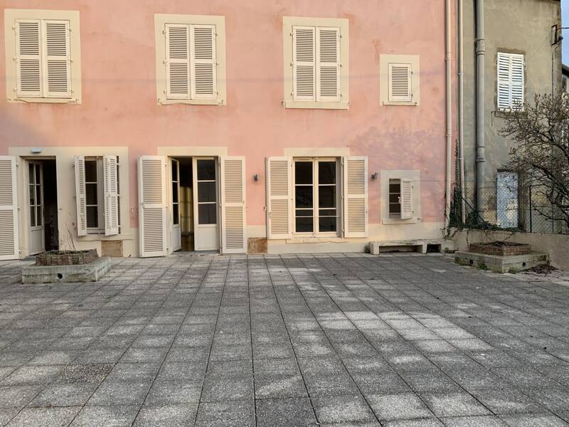 Maison à louer, 111m², THIERS