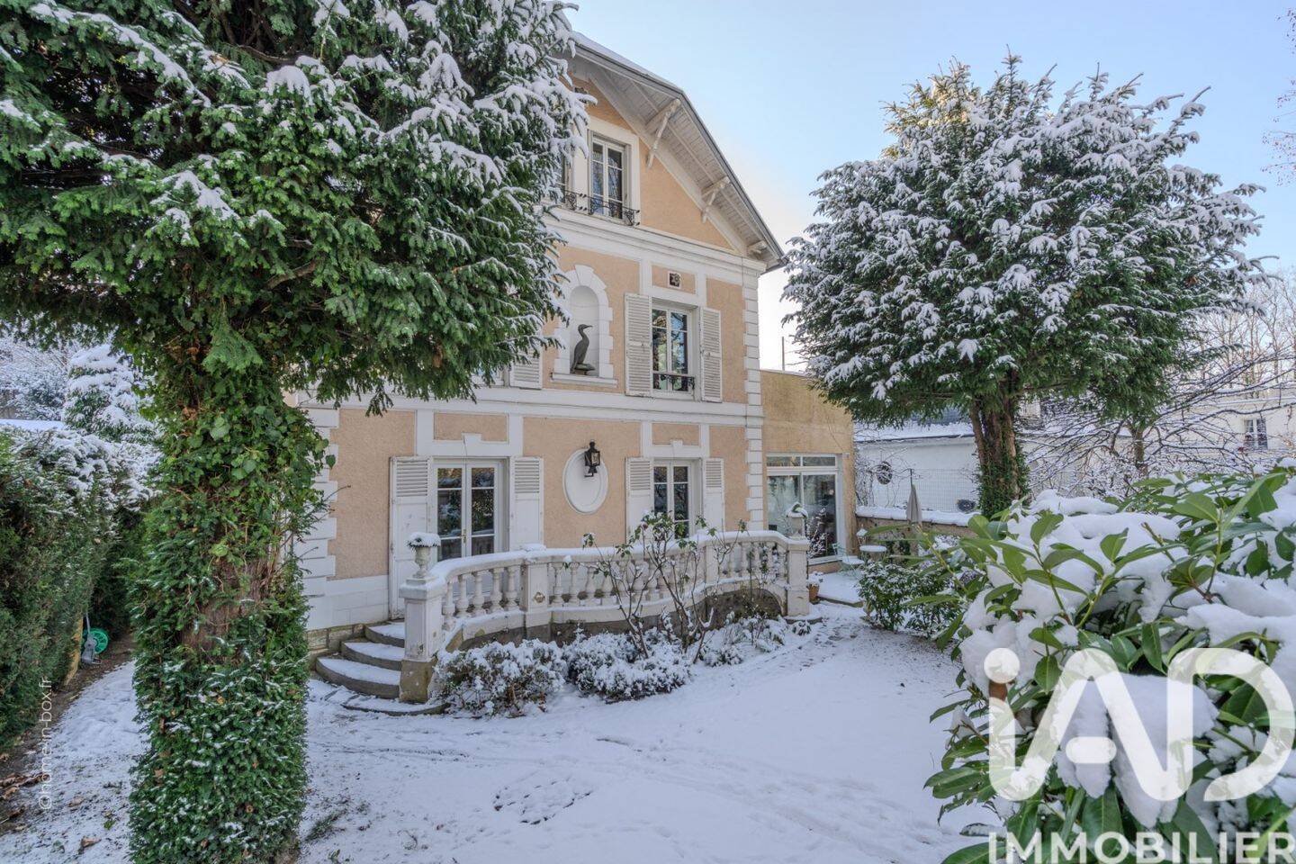 Maison à vendre, 200m², SAINT MAUR DES FOSSES