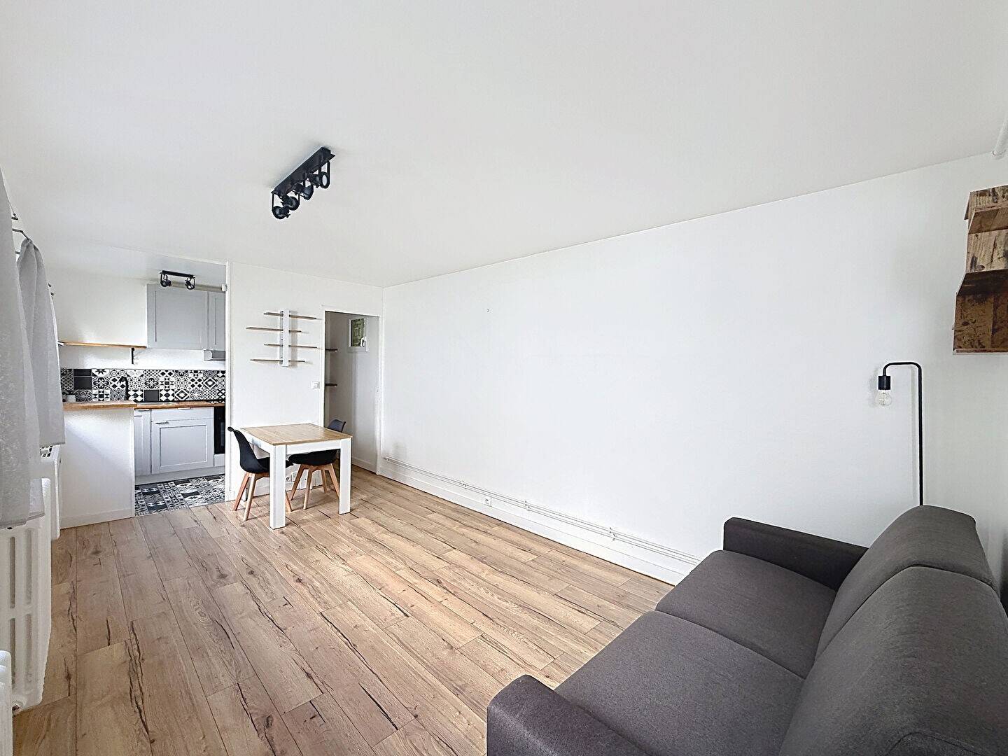 Maison à louer, 30m², ASNIERES SUR SEINE