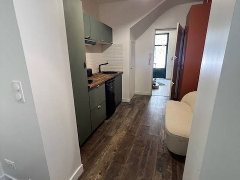 Maison à louer, 18m², PARIS 17E