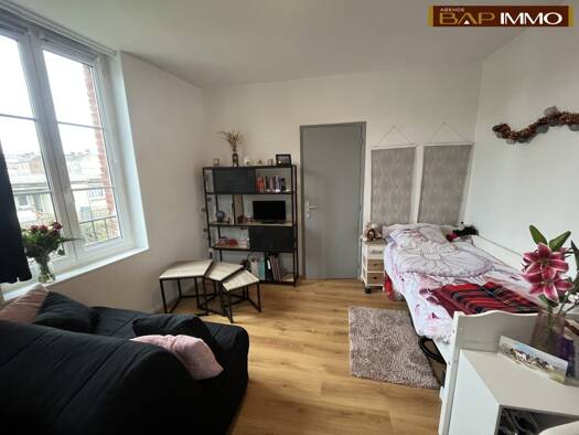 Appartement à louer 315 € 1 pièce 22 m² RDC Hauteville-Jean de la Fontaine Lisieux 14100