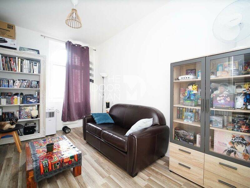 Maison à vendre, 131m², FONTENAY LES BRIIS