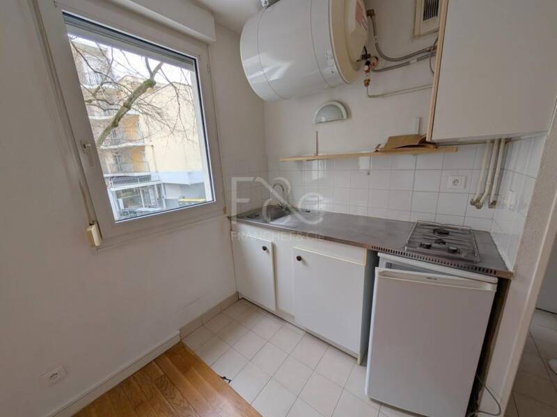 Maison à louer, 27m², LYON 4E