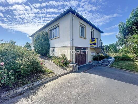 Maison à vendre 98 100 € 4 pièces 3 chambres 78 m² 710 m² de terrain Benardiere-Saint Michel Flers 61100