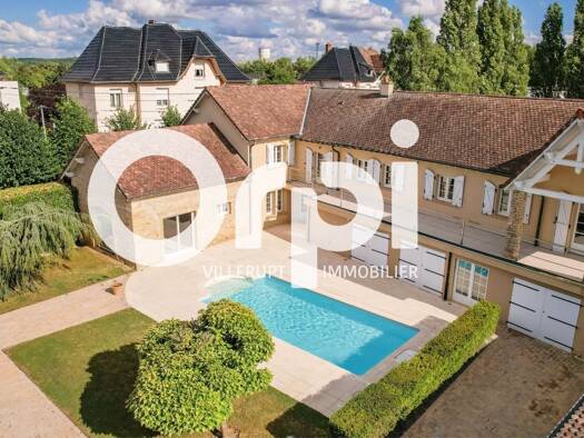Villa à vendre 690 000 € 7 pièces 5 chambres 203 m² 883 m² de terrain Nord et Sud Est Terville 57180