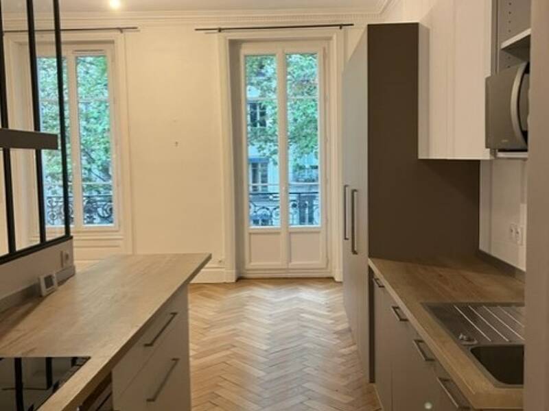 Maison à louer, 127m², LYON 3E