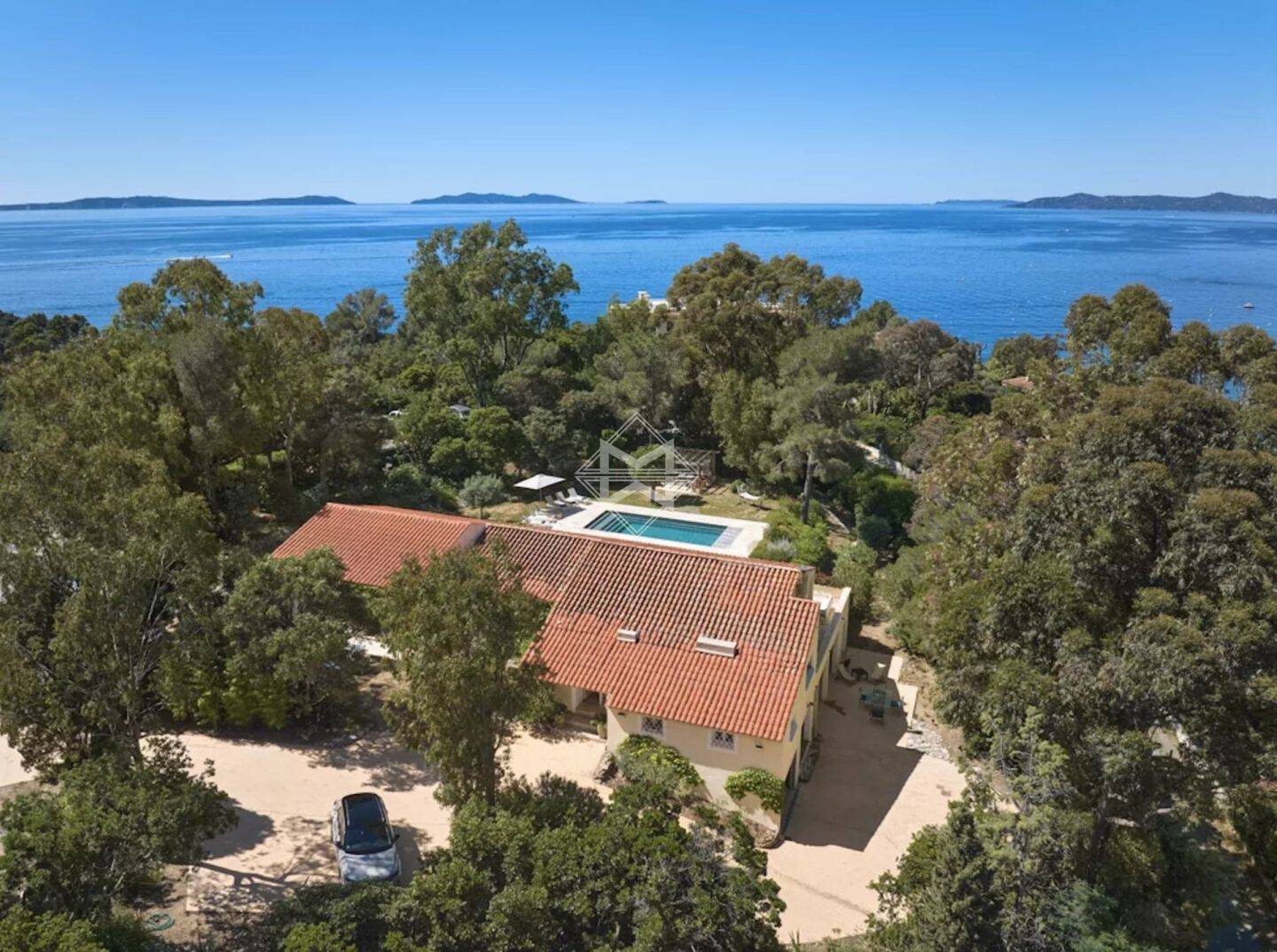 Maison à vendre, 325m², RAYOL CANADEL SUR MER