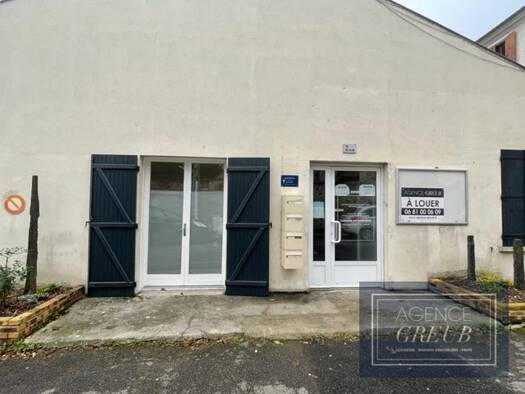 Local d'activités à louer 510 € 26 m² d'espace de stockage Nord Ouest La Ferté-sous-Jouarre 77260