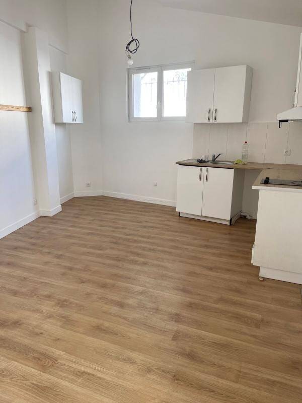 Maison à louer, 32m², IVRY SUR SEINE