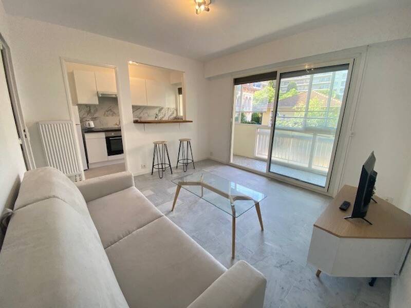 Maison à louer, 27m², JUAN LES PINS