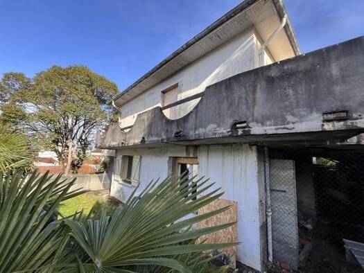 Maison à vendre 108 600 € 7 pièces 4 chambres 140 m² 493 m² de terrain Centre-Soum Lourdes 65100