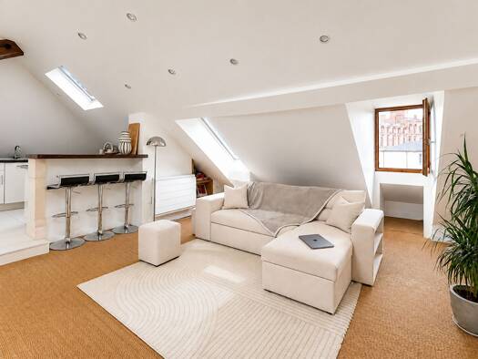 Appartement à vendre 415 000 € 2 pièces 1 chambre 46 m² Étage 3/3 Les Parterres Saint-Germain-en-Laye 78100