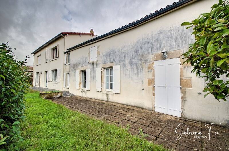 Maison à vendre, 239m², SAINT MEDARD D'AUNIS