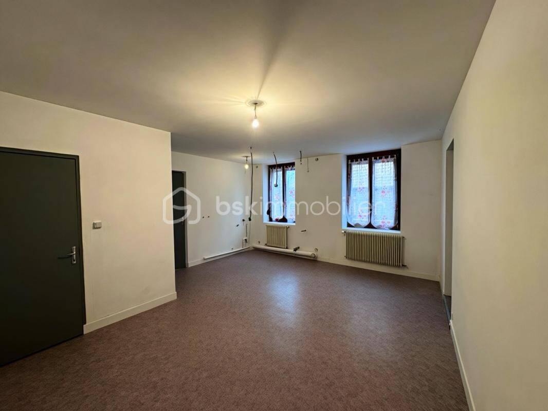Maison à vendre, 131m², VIVIER AU COURT