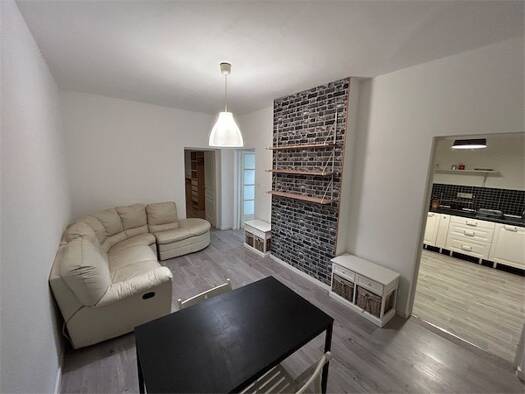 Appartement à louer - logement étudiant 600 € 2 pièces 1 chambre 48,8 m² Étage 2/3 Algrange 57440