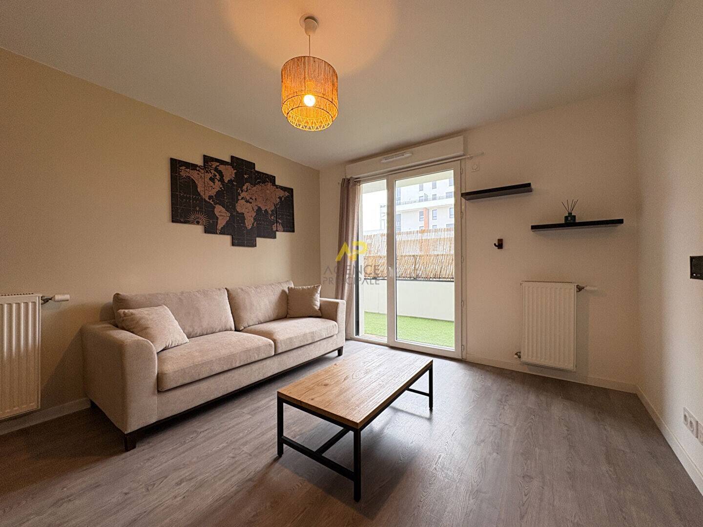 Maison à louer, 41m², CERGY