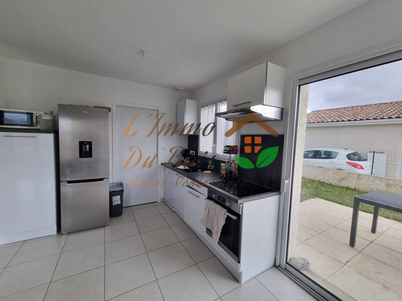 Maison à louer, 84m², ROUSSILLON