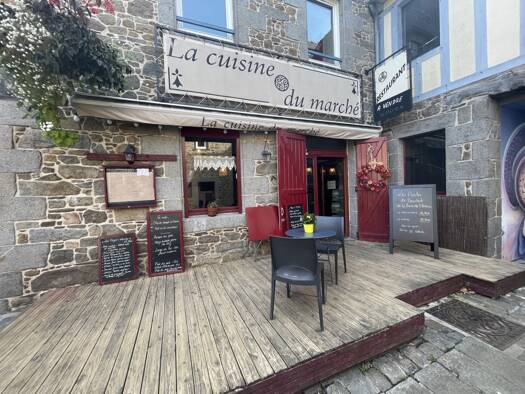 Restaurant à vendre Fonds de commerce 128 500 € 92 m² d'espace de restauration La Tour d'Auvergne Saint-Brieuc 22000