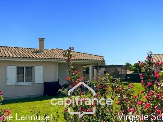 Maison de plain-pied à vendre 325 000 € 5 pièces 4 chambres 135 m² 1 033 m² de terrain Amou 40330