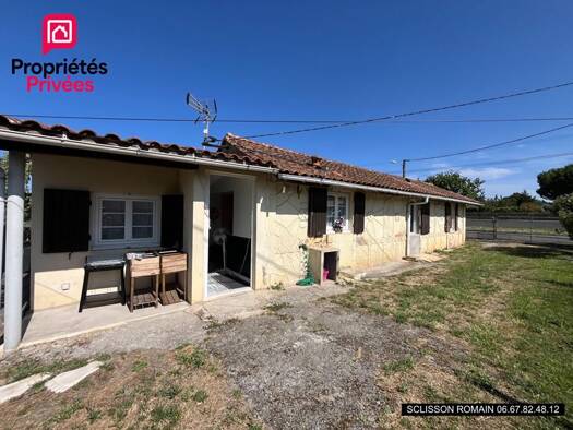 Maison de plain-pied à vendre 117 990 € 4 pièces 2 chambres 59 m² 605 m² de terrain Saint-Ciers-sur-Gironde 33820