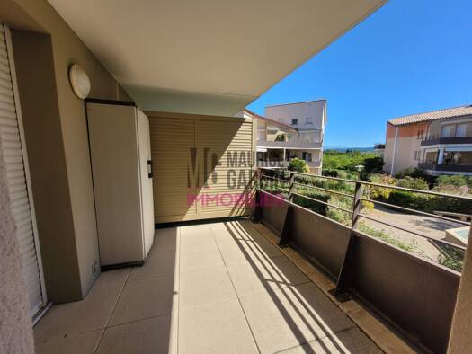 Appartement à vendre 202 000 € 2 pièces 1 chambre 43 m² Étage 1/3 Velorgues-Petit Palais L'Isle-sur-la-Sorgue 84800