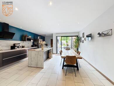 Maison à vendre 234 000 € 6 pièces 3 chambres 130 m² 171 m² de terrain Hazebrouck 59190