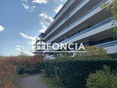 Appartement à louer 930 € 1 pièce 35,9 m² Étage 1/5 Est Ferney-Voltaire 01210